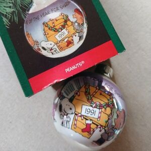 1991 Peanuts Hallmark Ornament